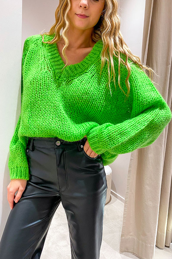 Vicolo - Green V-neck sweater in wool blend