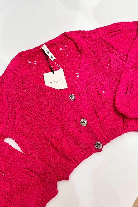 Tensione In - Cardigan fucsia traforato con bottoni gioiello