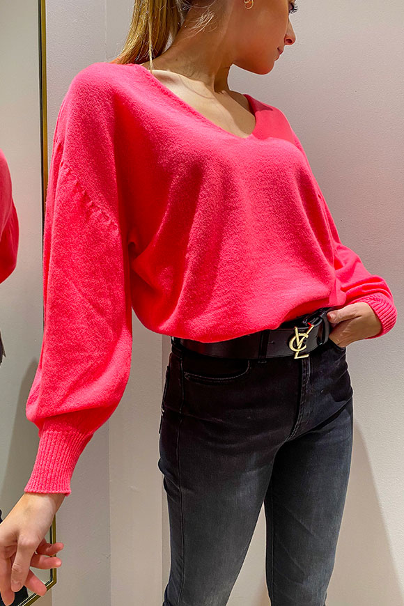 Vicolo - Coral V-neck sweater with wide sleeves in cashmere