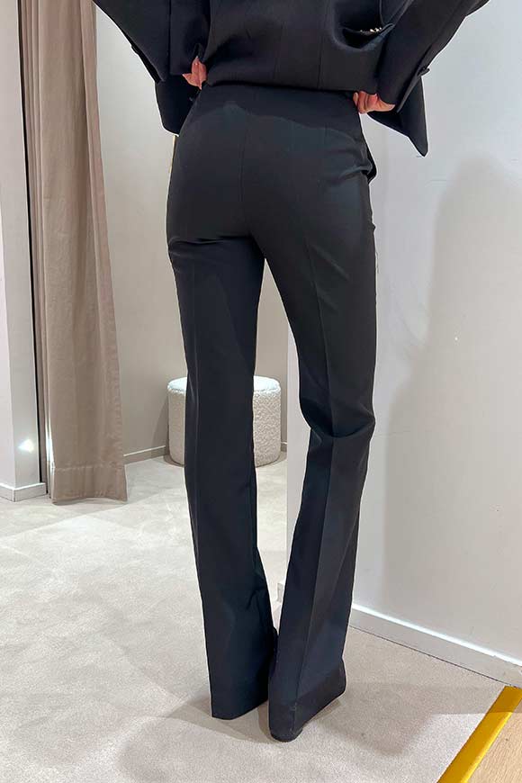 Vicolo - Black tailored trousers flared at the bottom