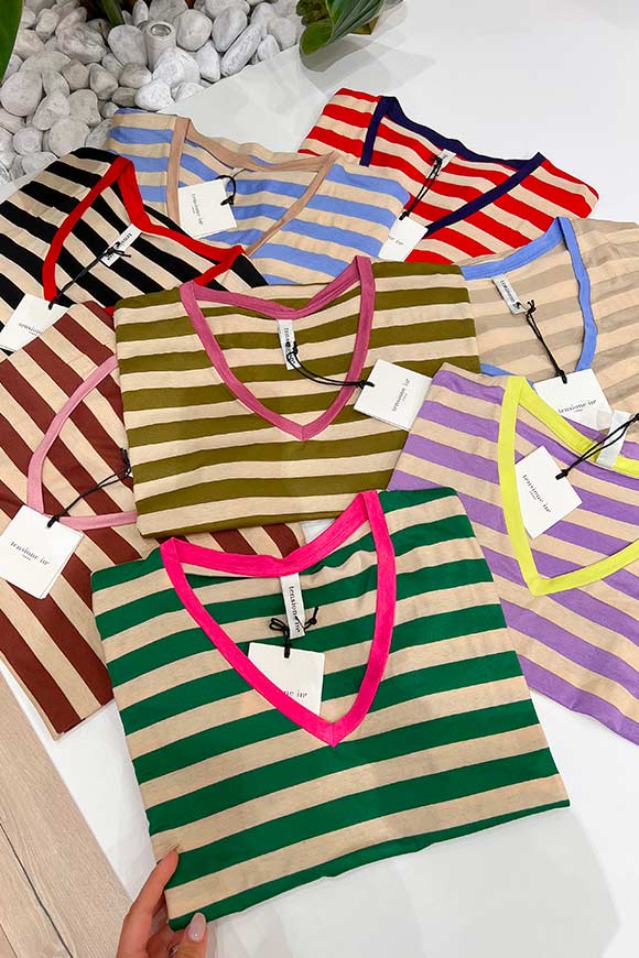 Tensione In - Sand striped V-neck t-shirt in sugar paper