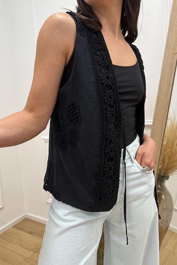 Vicolo - Gilet sangallo nero in cotone