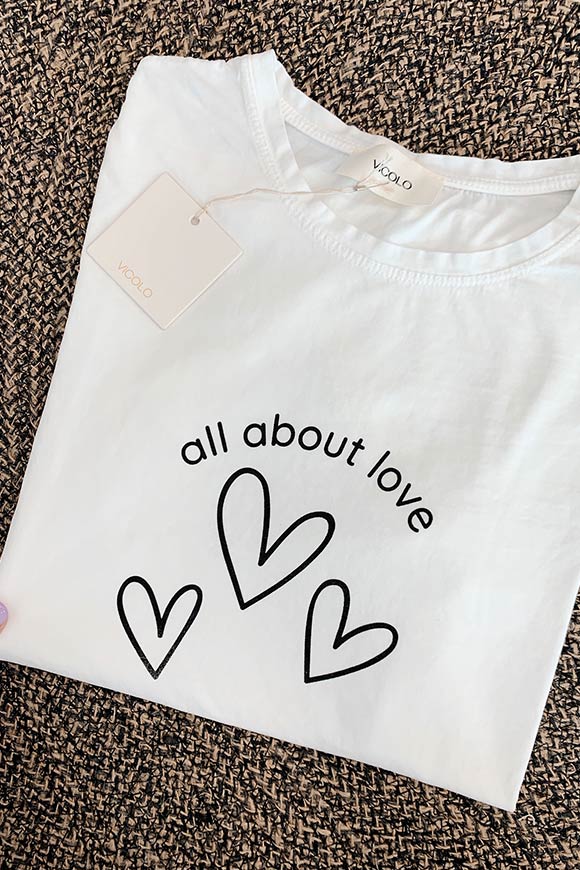 Vicolo - T shirt bianca "All about love"