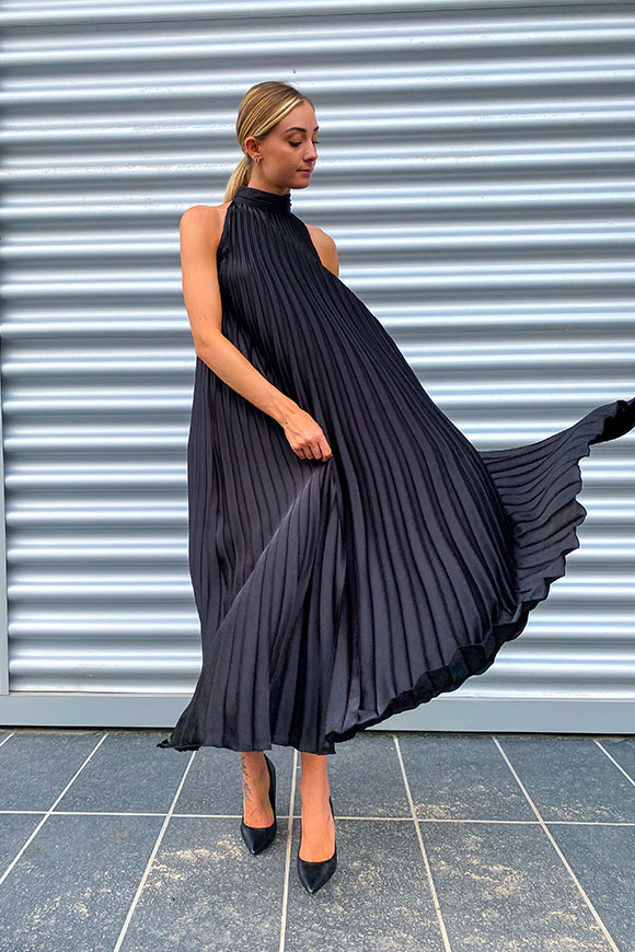 Tensione In - Long black pleated dress