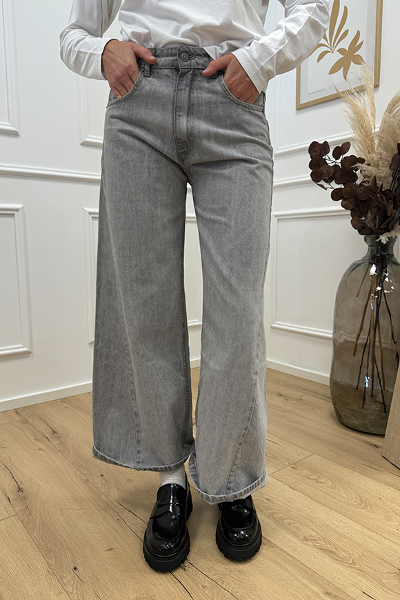 Vicolo - Jeans Madrid grigio a palazzo crop