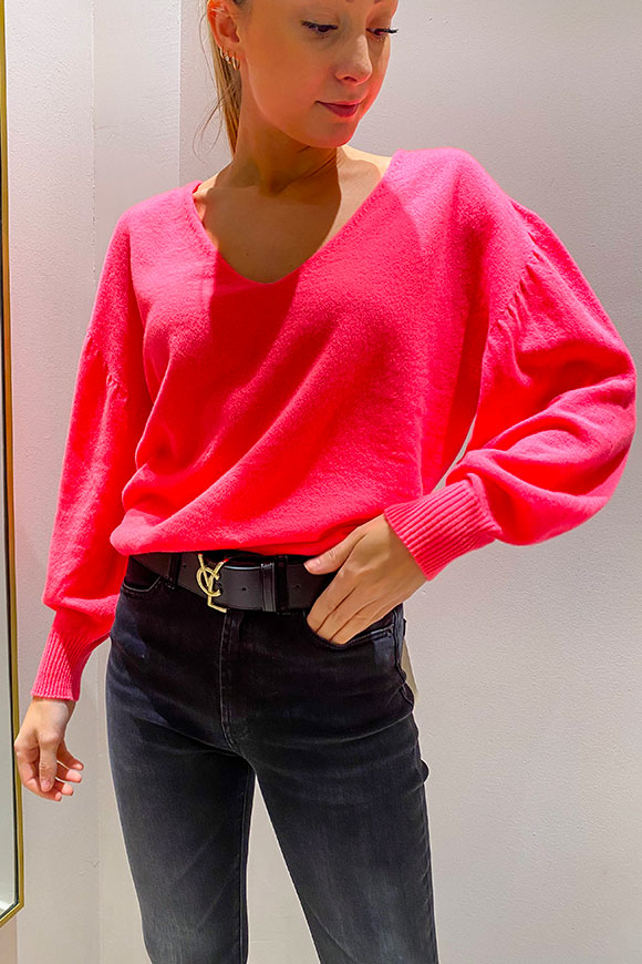 Vicolo - Coral V-neck sweater with wide sleeves in cashmere