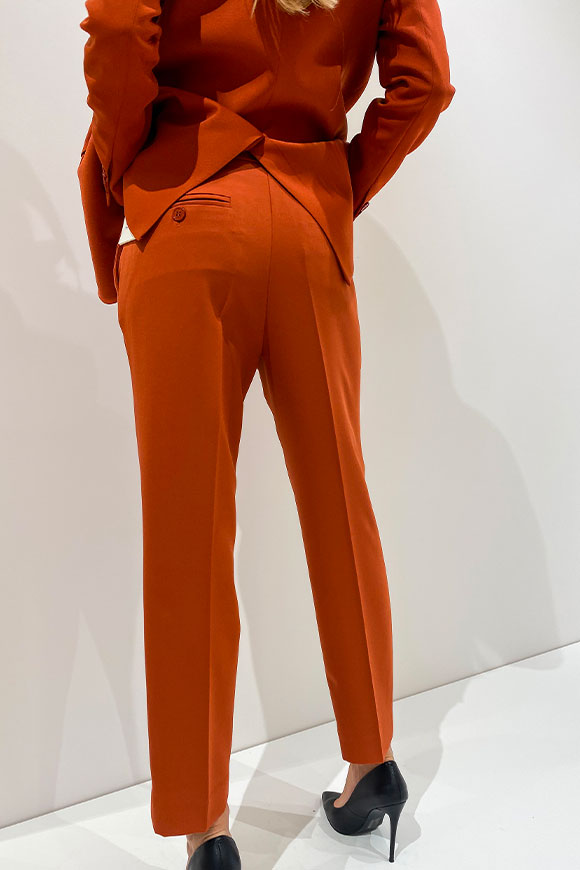 Vicolo - Rust cigarette trousers in technical fabric