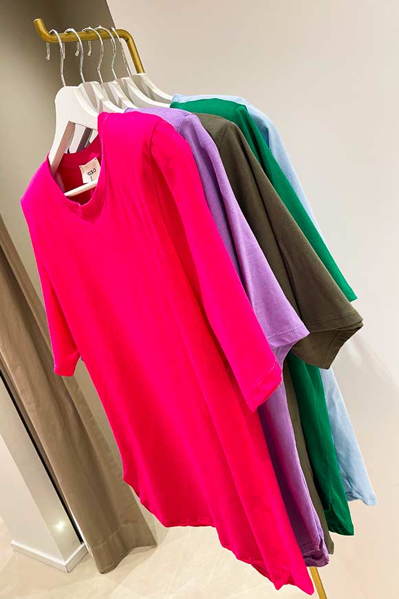 Vicolo - T shirt basic fucsia con spalline imbottite