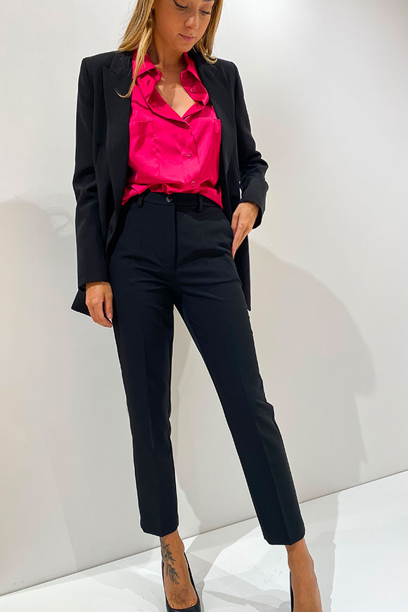 Vicolo - Black cigarette trousers in technical fabric