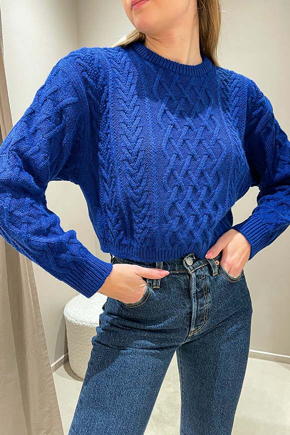 Vicolo - Maglia blu royal crop a trecce