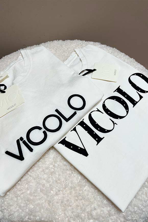 Vicolo - White t-shirt with black embroidered Vicolo logo